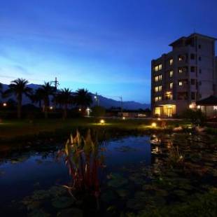 Фотографии мини отеля 
            Flowers Bed and Breakfast