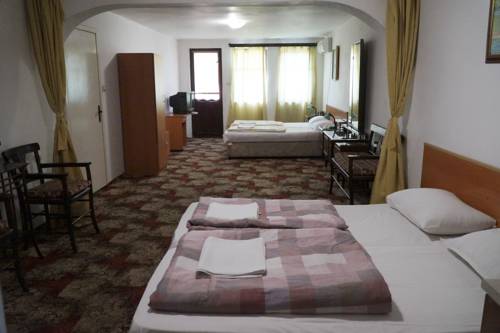 Фотография гостевого дома Guestrooms Ross