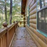 Фотография гостевого дома Tree Song Mountain Creek Cabin