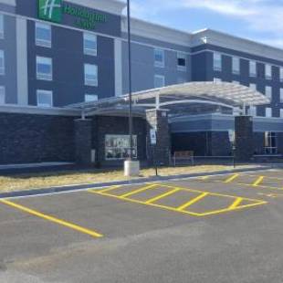 Фотографии гостиницы 
            Holiday Inn Hotel & Suites - Decatur, an IHG Hotel