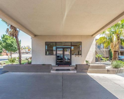 Фотография мотеля Econo Lodge Saint George