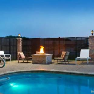 Фотографии гостиницы 
            Country Inn & Suites by Radisson, Houston Northwest, TX