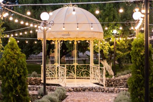 Фотографии гостиницы
Lianna Garden Hall