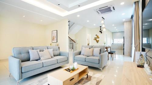 Фотографии гостевого дома 
            Desaru Exclusive Elegant theme by Joyfully 2M8