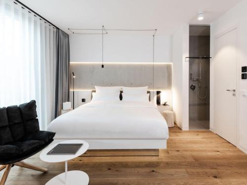 Фотография гостиницы KPM Hotel & Residences