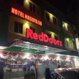 Фотография гостиницы RedDoorz near Nagoya Citywalk Batam 2