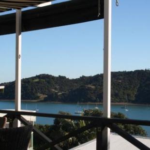 Фотография гостевого дома Black Bach on Burrell