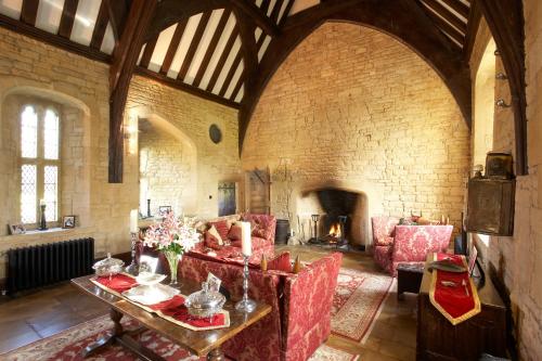 Фотография гостевого дома Abbots Grange Manor House