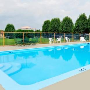 Фотографии мотеля
Americas Best Value Inn and Suites Hope