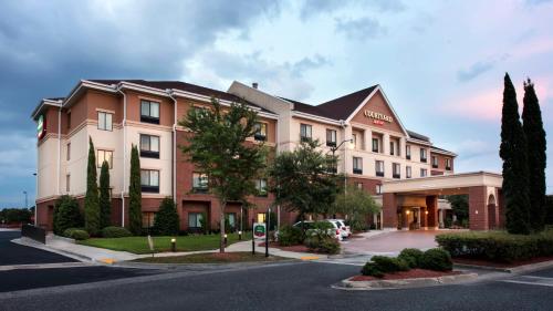 Фотография гостиницы Courtyard by Marriott Jacksonville I-295/East Beltway