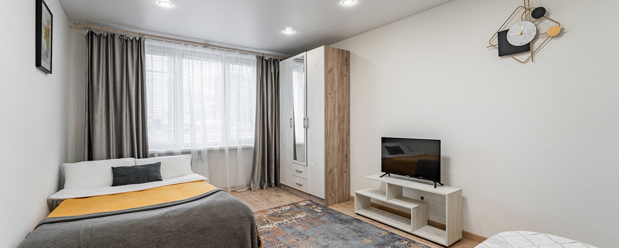 Фотографии квартиры Уютная квартира в 1-й минуте от метро для семьи или компании из 4 человек