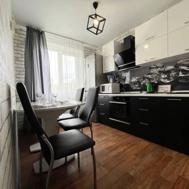 Фотографии квартиры 
            Квартира Трехкомнатная Юбилейная 79