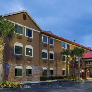 Фотографии мини отеля
Red Roof Inn Ocala