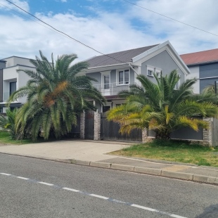 Фотография Коттеджа Частный дом Коттедж