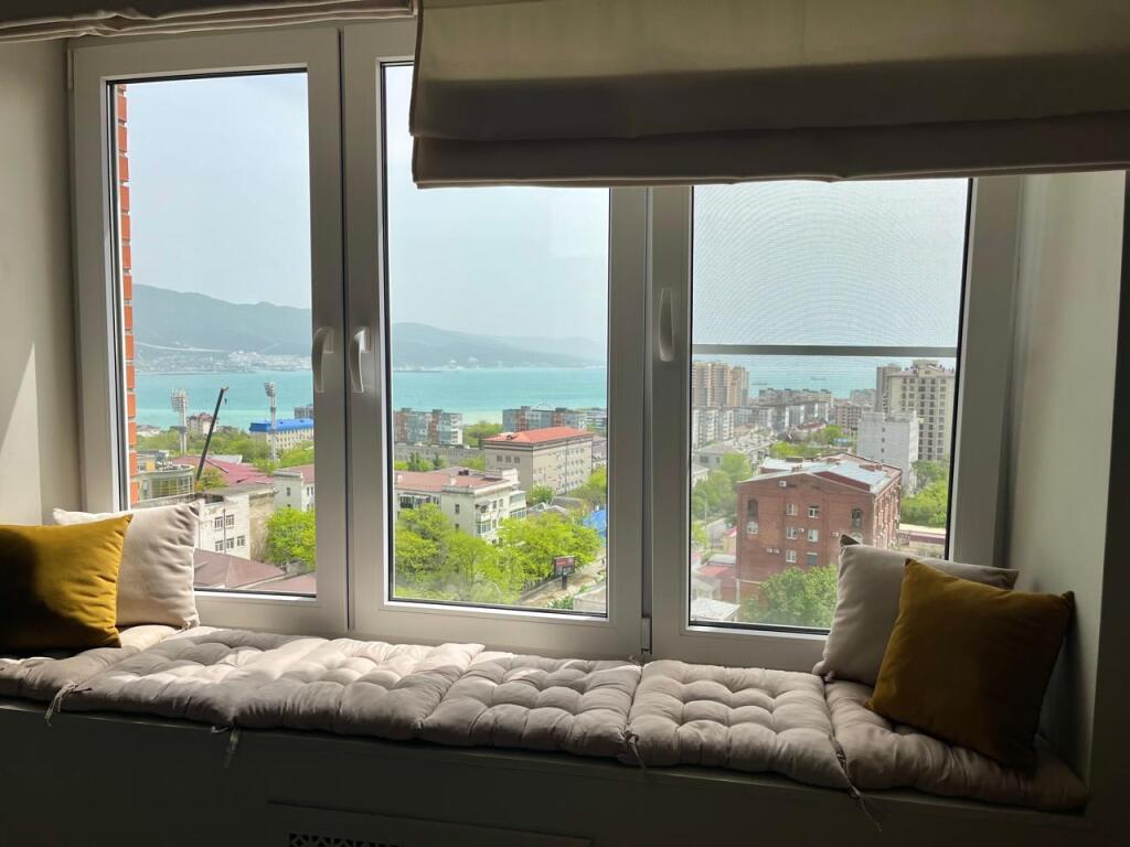 Фотография квартиры Вид на небо на улице Революции 1905 года 35