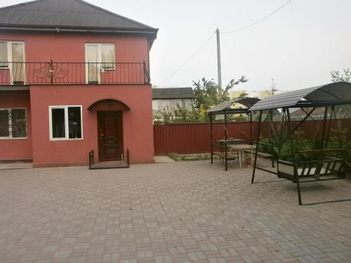 Фотография гостевого дома Загородный дом На Пархоменко, 8