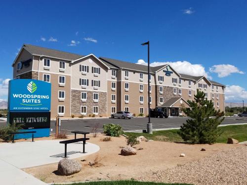 Фотография гостиницы WoodSpring Suites Grand Junction