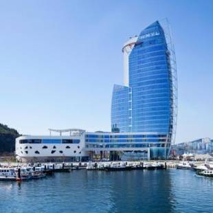 Фотографии гостиницы 
            Sono Calm Yeosu