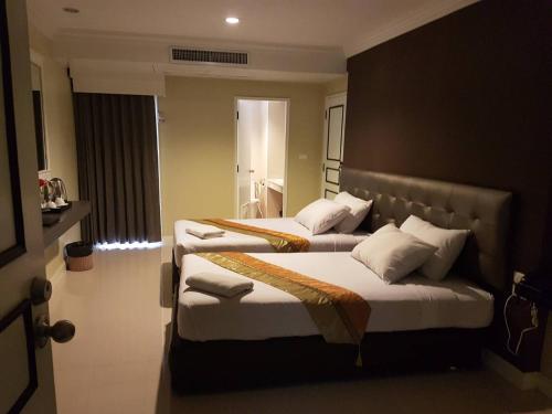 Фотография гостиницы Niran Grand Hotel