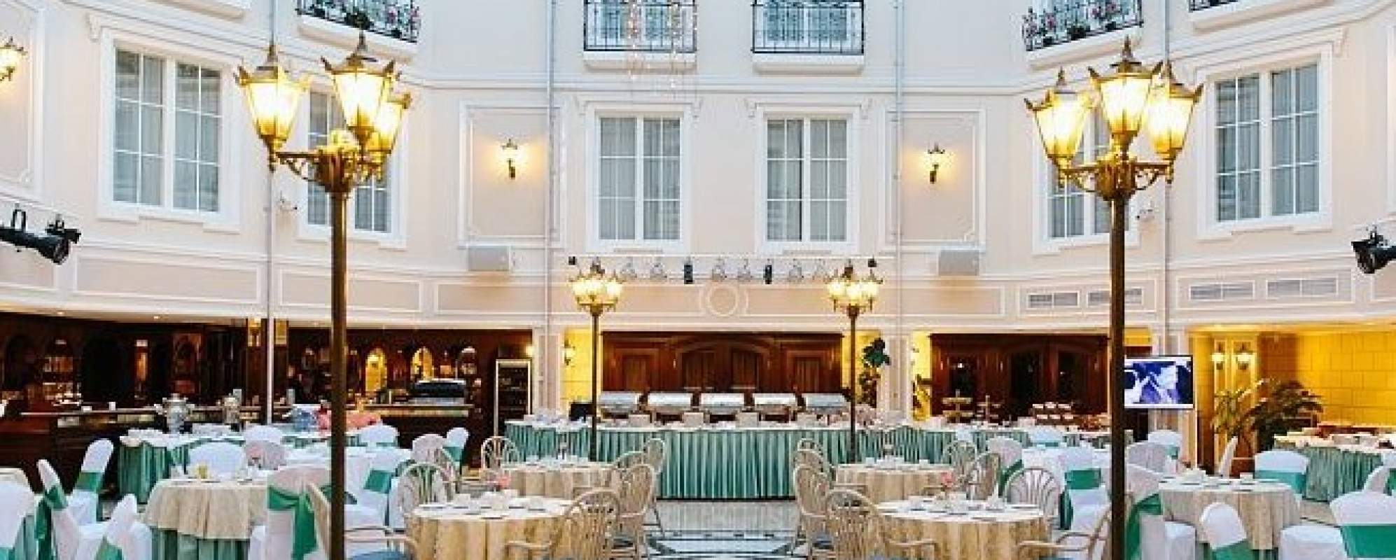 Фотографии банкетного зала Версаль