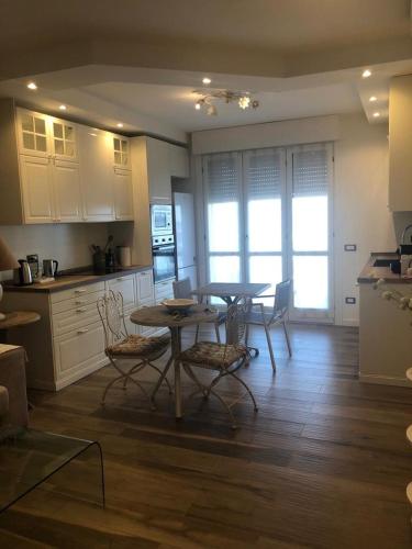 Фотографии мини отеля
La Rosa Bianca