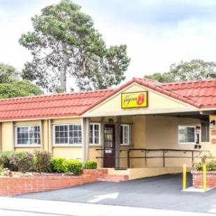 Фотографии мотеля
Super 8 by Wyndham Monterey