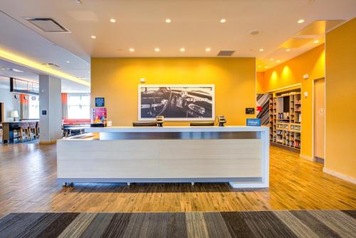 Фотография гостиницы Hampton Inn & Suites Boston/Waltham