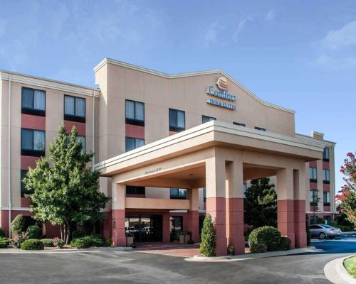 Фотография гостиницы Comfort Inn & Suites Weatherford