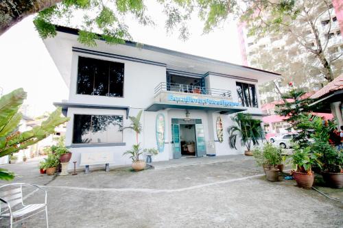 Фотографии гостиницы 
            The Wave Penang