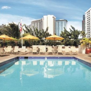 Фотография гостиницы Ambassador Hotel Waikiki