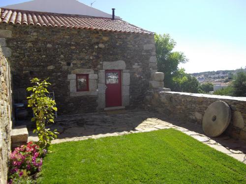 Фотография гостевого дома Palheiros do Castelo