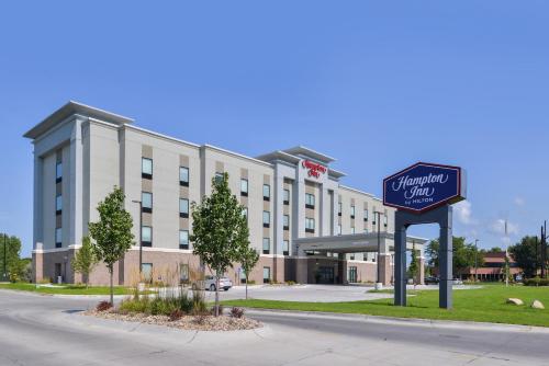 Фотография гостиницы Hampton Inn By Hilton Omaha Airport, Ia