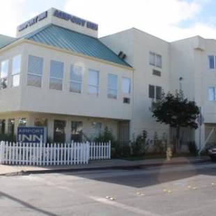 Фотографии мотеля
Airport Inn