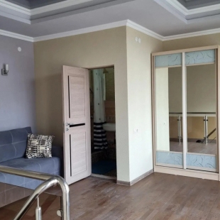 Фотография Коттеджа Таунхаус с панорамной крышей