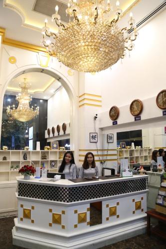 Фотография гостиницы Happy Land Hotel