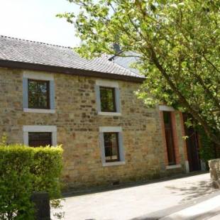 Фотографии гостевого дома
Quaint Holiday Home with a fireplace in La Rouge Miniere