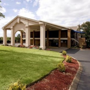 Фотография гостиницы Americas Best Value Inn & Suites in Murfreesboro