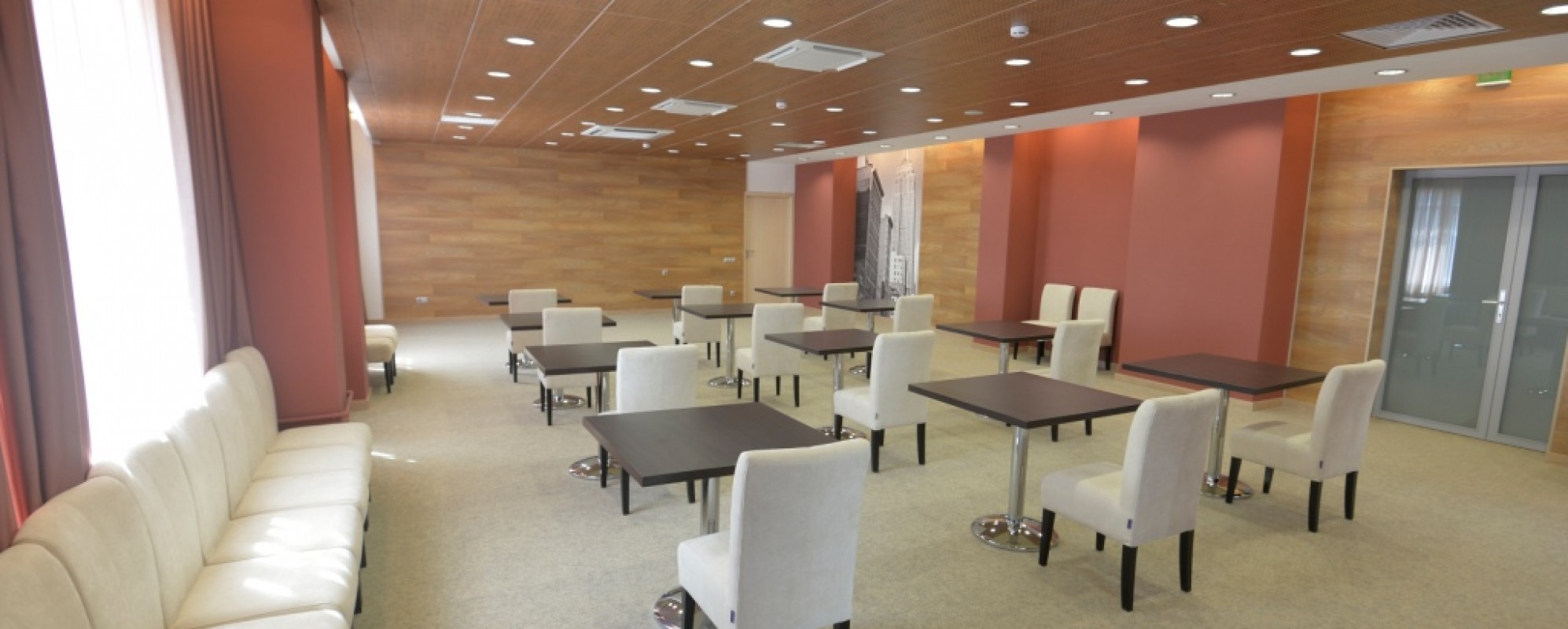 Фотографии конференц-зала Кристалл