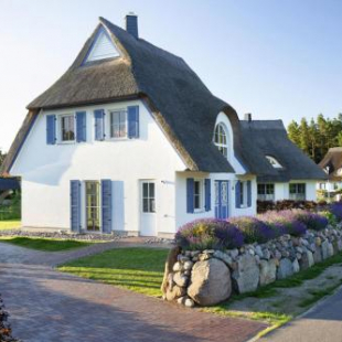 Фотография гостевого дома Holiday Home Fuhlendorf - DOS05107h-F