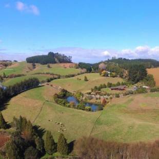 Фотографии гостевого дома
Beaver Farm House