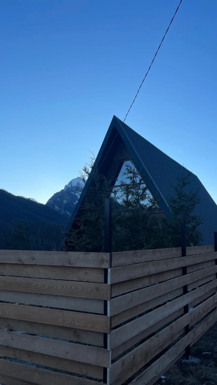 Фотография Коттеджа Коттедж Кобан Махон