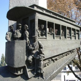 Фотография Памятник первому трамваю