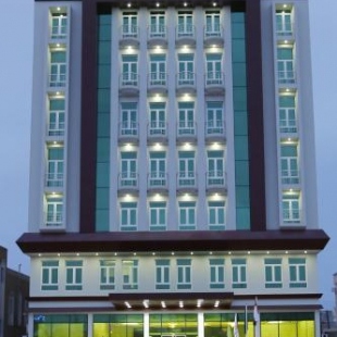 Фотография гостиницы Muscat International Hotel Plaza