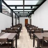 Фотография гостиницы RedDoorz Premium near Centre Point Mall Medan