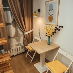 Фотография квартиры Апартаменты Roomstay Садовая стандарт с видом во двор