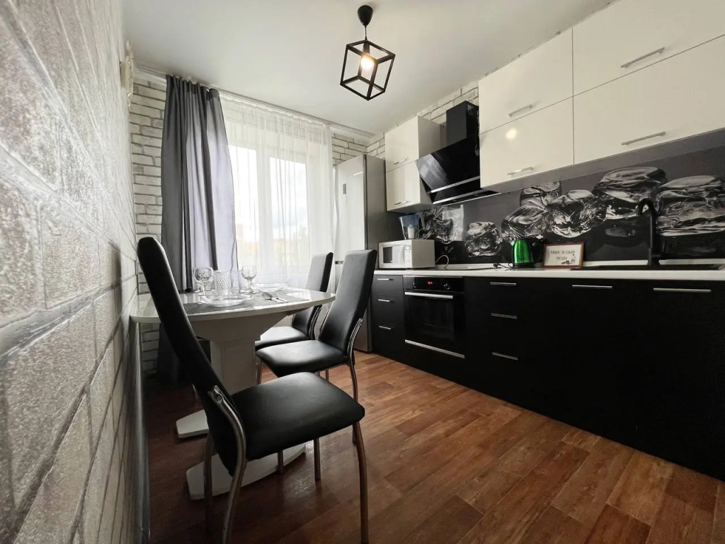 Фотография квартиры Квартира Трехкомнатная Юбилейная 79