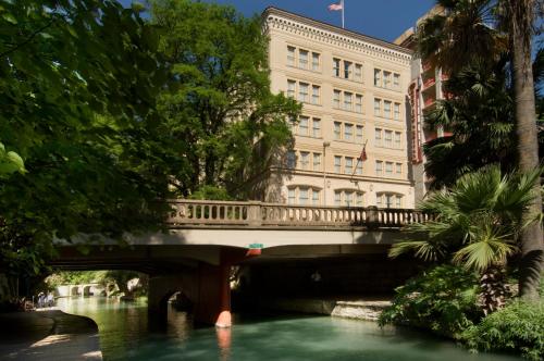 Фотография гостиницы Drury Inn & Suites San Antonio Riverwalk