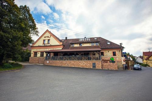 Фотография гостиницы Hotel U Lípy