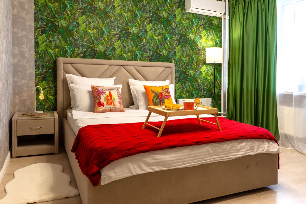 Фотография квартиры Апартаменты ZebraHome c видом на город и лес