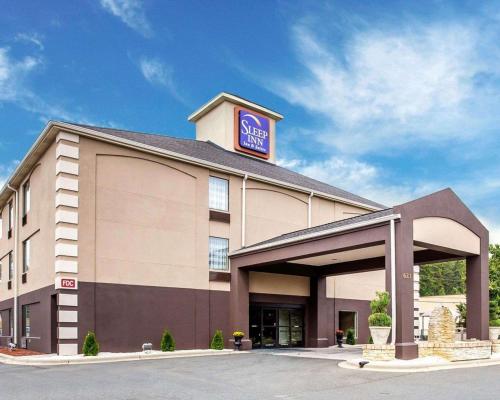 Фотография гостиницы Sleep Inn & Suites Albemarle